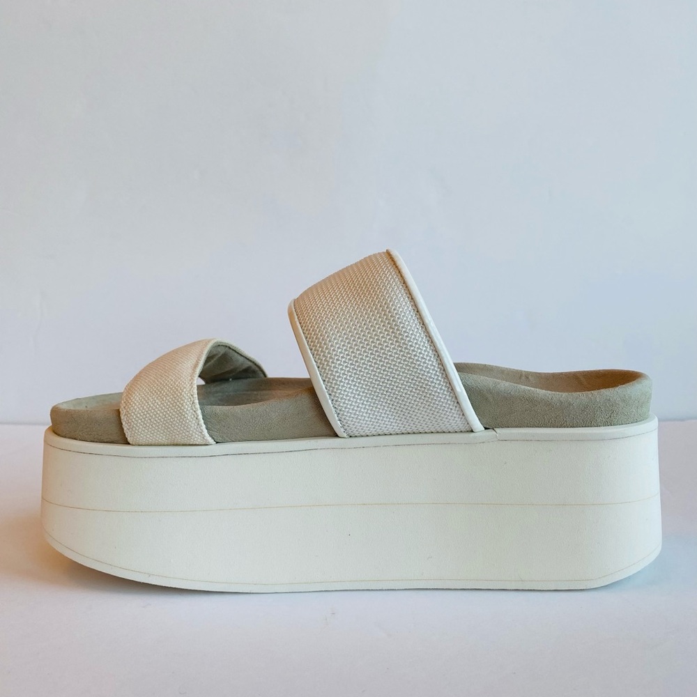 Inuikii Premium Women's Platform Sandals in Taupe and White